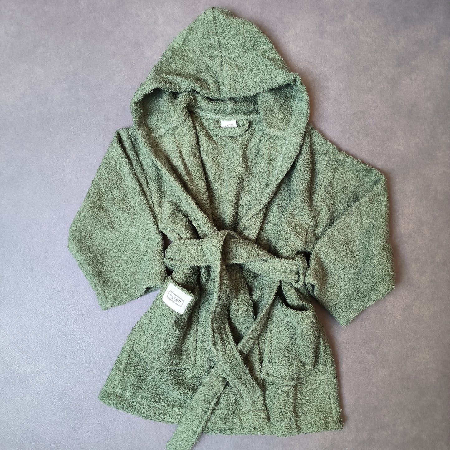 Badjasje groen maat 86/92