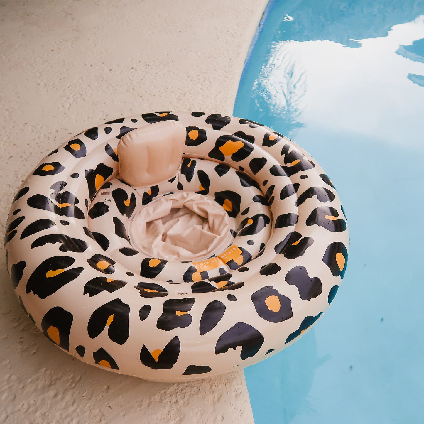 Baby float 0-1 jaar