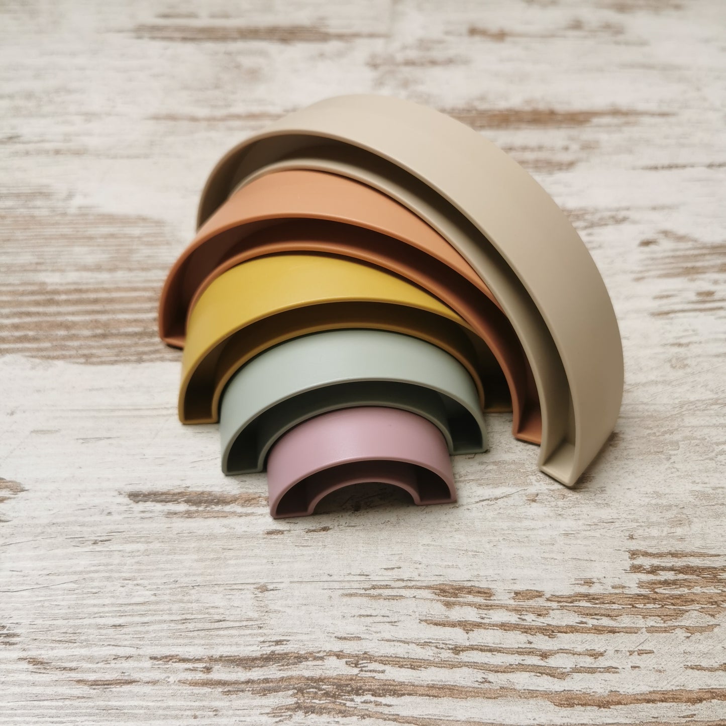 Stapeltoren regenboog Mushie