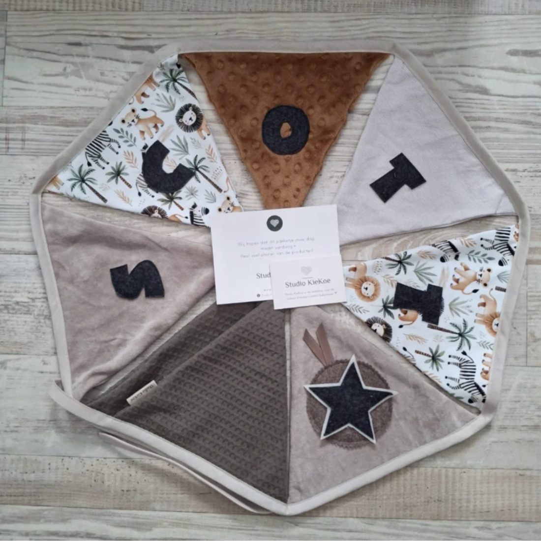 Zelf samenstellen - vlaggenlijn