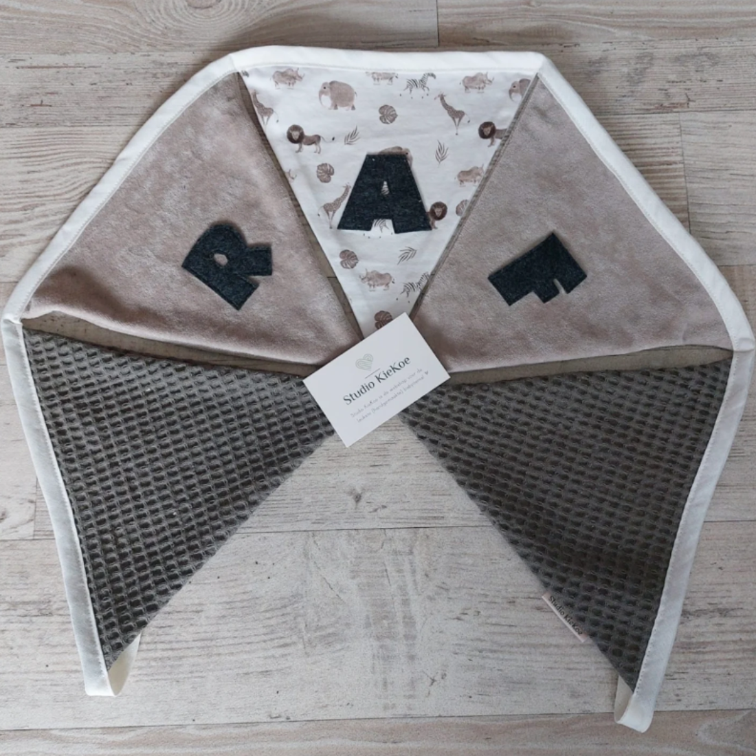 Zelf samenstellen - vlaggenlijn